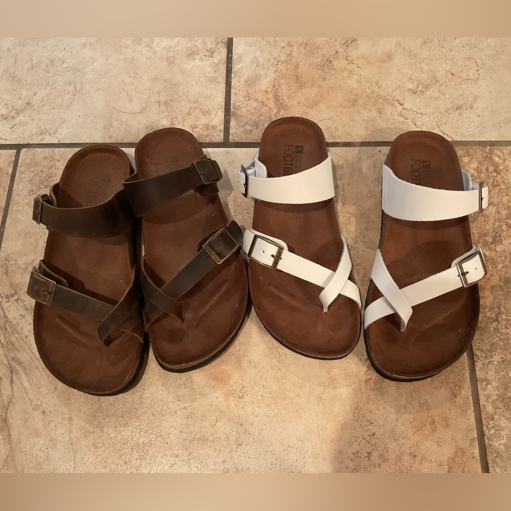 White Mountain FootBed Sandals sz 7